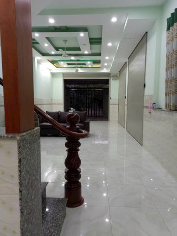 Hot  căn nhà 2 lầu  xưởng đẹp góc 2 mặt tiền  chỉ 9 tỷ 6647548