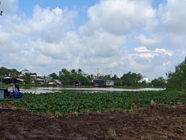 56. cho thuê đất 5 triệu 1200m2 gần cầu cồn khương 2 mặt lộ 6647556