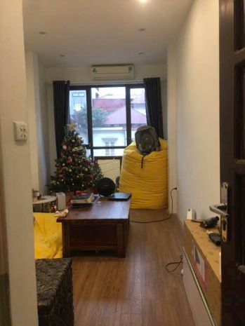 Cho thuê nhà mặt phố đội cấn  kinh doanh đa dạng  giá chỉ 6647729