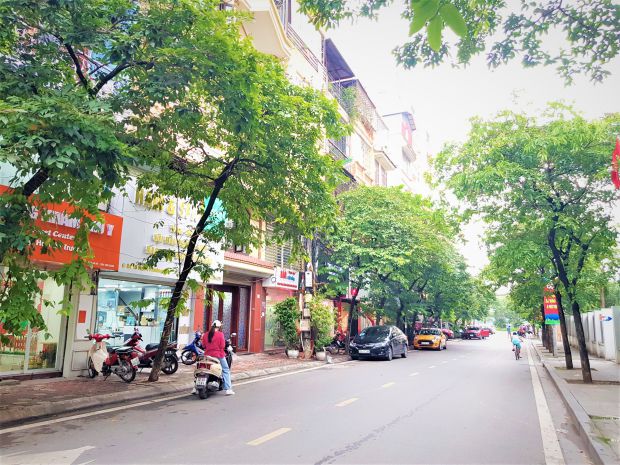 Ngõ nông, ô tô dừng đỗ, gần quận ủy phố hoàng cầu 52m² x 5t 6647917