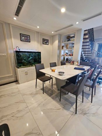 Bán nhà mặt ngõ thụy khuê 55m²*7tầng thang máy lô góc ô tô 6648061