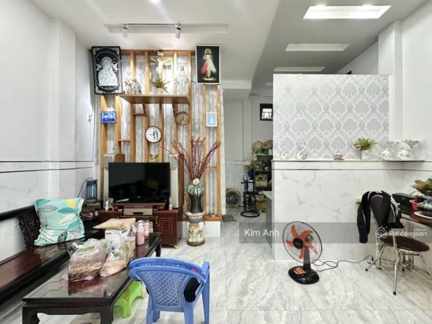 Bán nhà nguyễn cửu vân - 46m2 - 2 mt - gần mt - nở hậu - 6648084