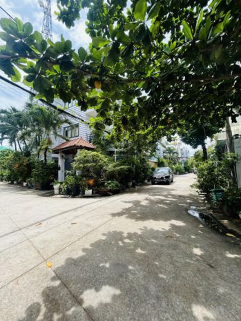 Bán lô đất trống kdc kim sơn , p.tân phong quận 7,dt 6648522