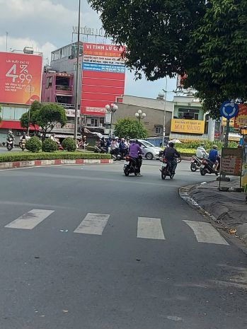 Bán nhà lê đại hành - 4x17m2 - 5 tầng mới - hẻm 5m sát mt 6648623