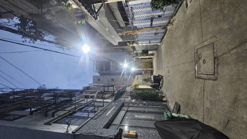 32m2 x 5 tầng - h.công - cho thuê bèo 15trth - hẻm ngắn 6649462