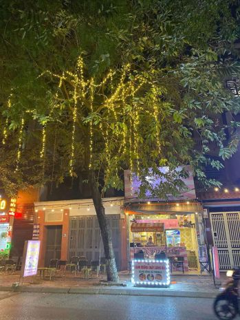 Sang nhượng quán ngay mặt đường nguyễn khang  gần cầu yên 6649601