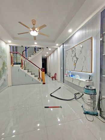 Bán nhà mặt tiền hẻm phạm hùng 4x16 chỉ 9 tỷ 8 6650281