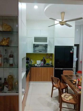Bán nhà nguyễn quý đức, diên tich rông giá đầu tư 6650454