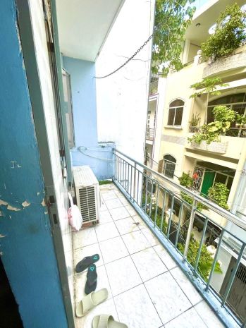 *chỉ 4.5tỷ sở hữu ngay nhà 3 tầng4x14 hxh vị trí đắc địa 6650745