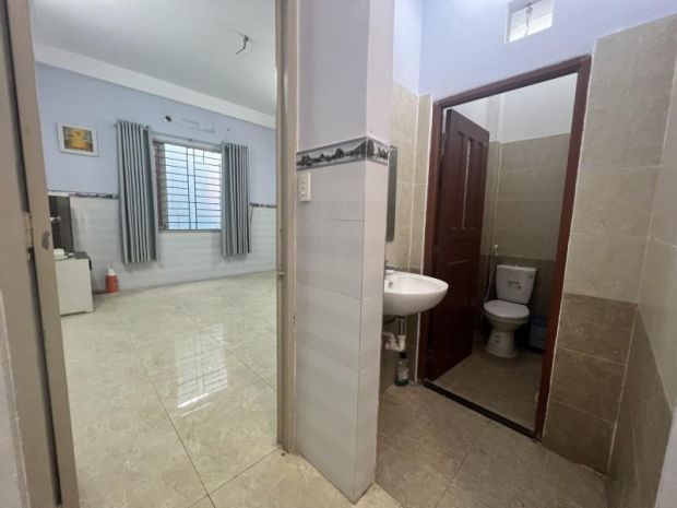 Nhà lạc long quân, đúc 5 tầng kiên cố, 57m² 8pn shr chuẩn, 6651163