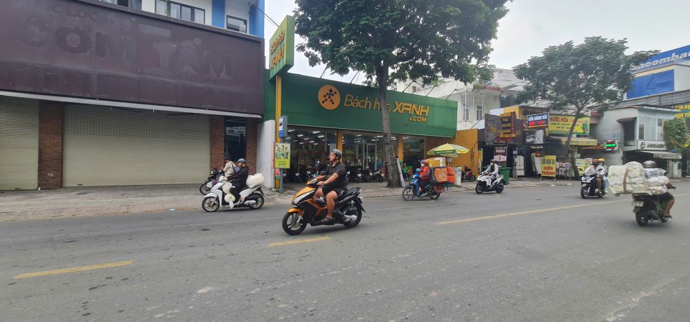 Cho thuê nhà mặt tiền vườn lài 120m² - ngang 10m - gần ngã 6651793