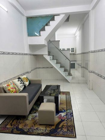 Bán nhà 2 tầng 4 x 10m hiệp thành quận 12 hẻm ba gác shr 6651829