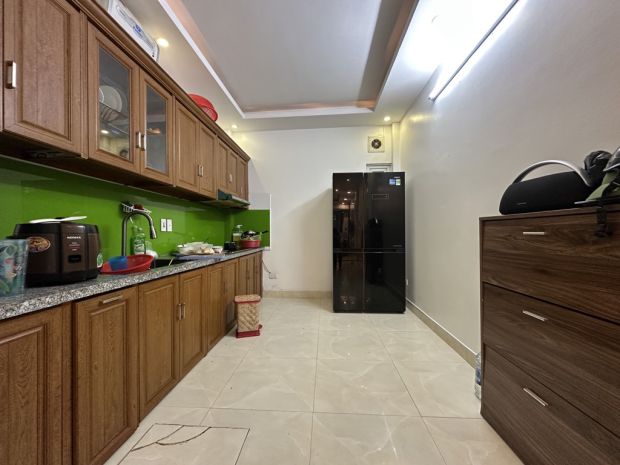 Định công 36m 6 ngủ, sổ vuông, đủ nội thất chỉ 7,65 tỷ 6651942