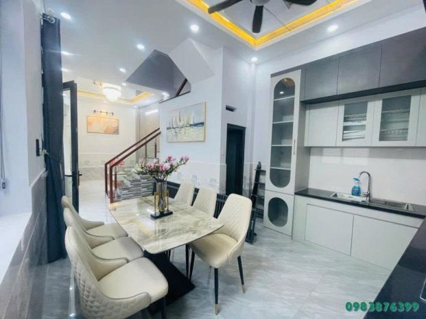 Nhà mới 4 tầng gần đh rmit  q7  mặt tiền khủng 9m 6652718