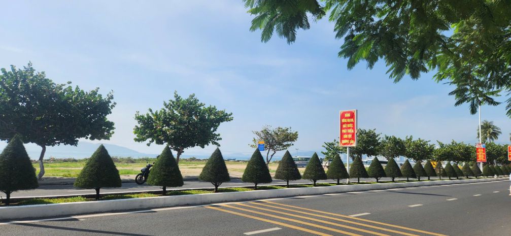 Bán 5 lô đất siêu đẹp view biển mặt tiền biển phạm văn đồng 6652754