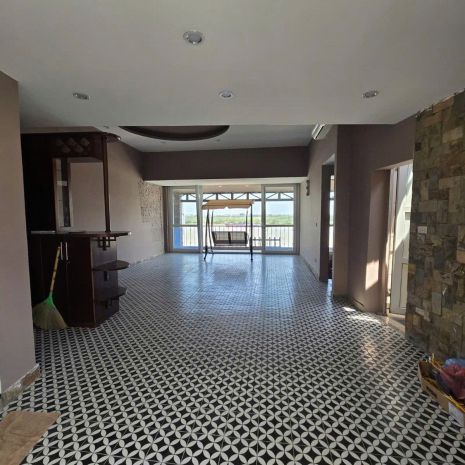 Chính chủ rất cần bán căn biệt thự mặt phố ven sông, 180m2, 6652756