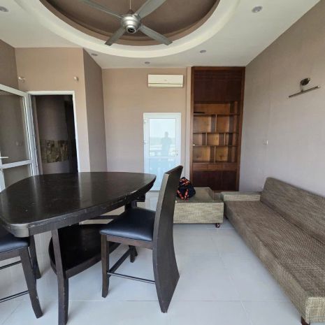 Chính chủ rất cần bán căn biệt thự mặt phố ven sông, 180m2, 6652757