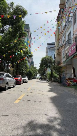 Căn góc 2 mặt thoáng -khu phân lô tái định cư - mặt đường 6653243