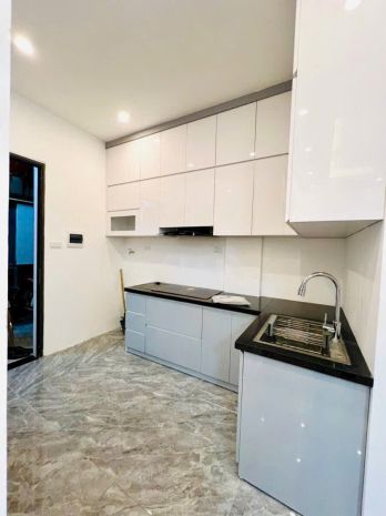 Chính chủ bán căn hộ tập thể tầng 3 - khu tập thể 232 6653419
