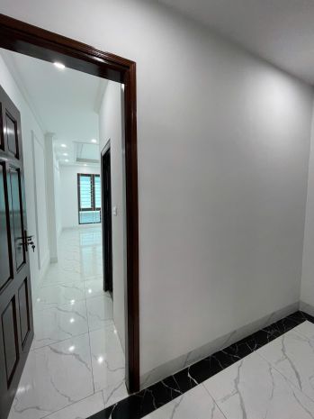 Kim giang - 1 nhà ra phố - ngõ thông kinh doanh - 7 tầng 6654071