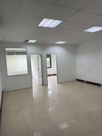 Chính chủ cho thuê văn phòng nguyễn khánh toàn  cầu giấy 6654649