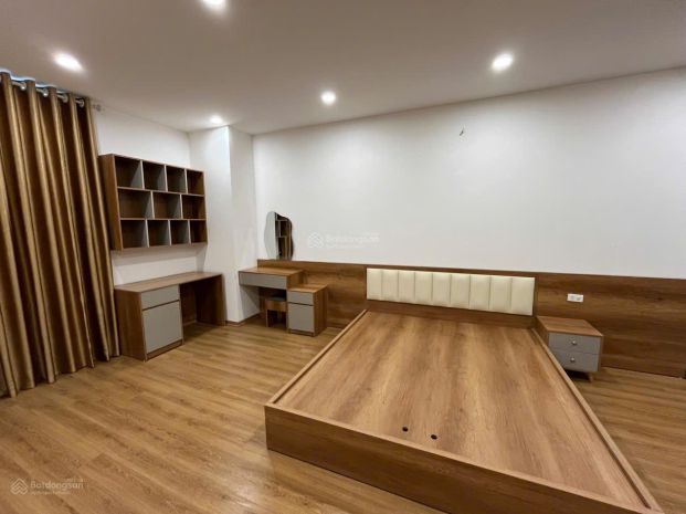 Mặt phố lô góc  trân đăng ninh  - thang máy 7 tầng dt45 - 6654671