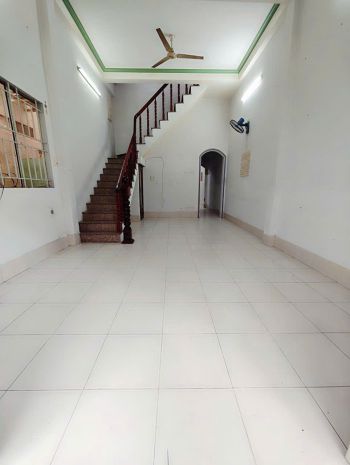 Cho thuê nhà 7 triệu 3phòng ngủ đề thám thuận lợi cho việc 6655427