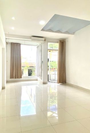 Nhà mới đẹp - trung tâm bàu cát  4 tầng  đầy đủ công năng 6655811
