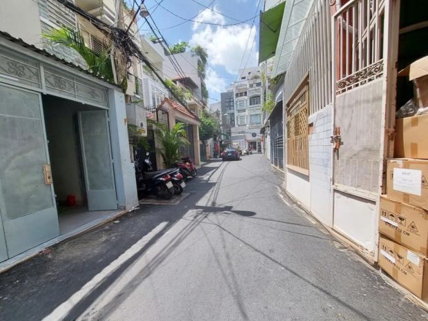 Bán nhà trung tâm q.3 - hẻm nhựa xe tải đỗ cửa - xe hơi 6656060