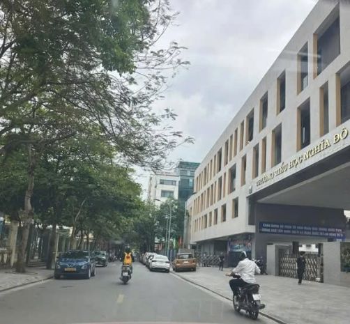 Bán nhà mặt phố nghĩa đô, cầu giấy - 78m² - mt 6.5m - vỉa 6656224