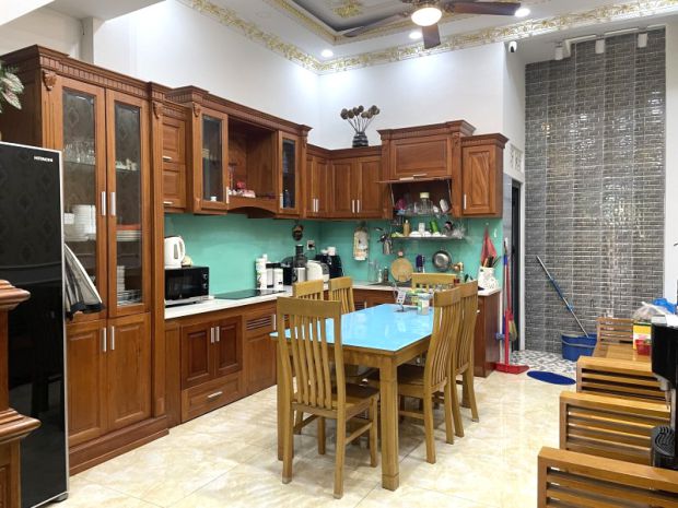 Bán nhà 4 tầng mặt tiền kinh doanh  hiệp bình chánh  75m² 6656751
