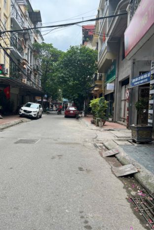 Bán nhà ngõ 157 pháo đài láng 48m 6 tầng thang máy ô tô 6656920