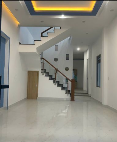 Bán nhà vĩnh ngọc nha trang dt:87m2 ngang 5,3m
giá chỉ 6656987