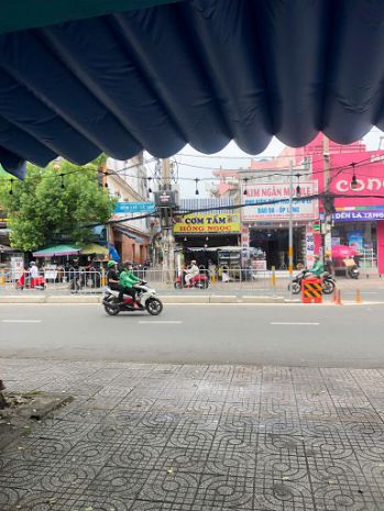 Chính chủ cho thuê nhà nguyên căn mặt tiền lê văn quới 6657349