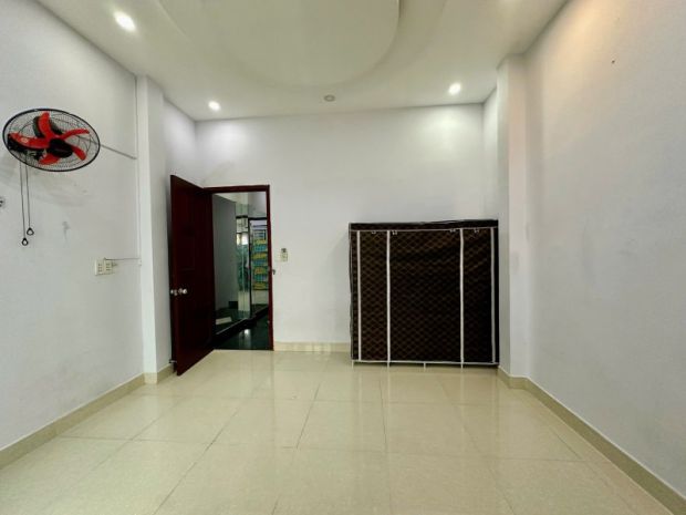Giáp quận 1-nguyễn hữu cảnh-46m²4 x 11.6-2 tầng-cchỉ 6657955