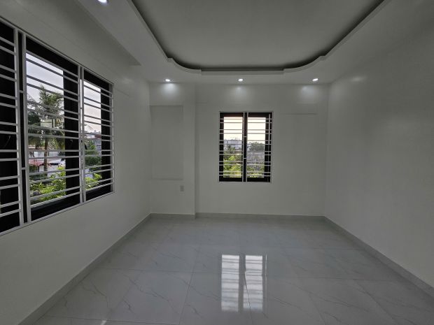 Mở bán nhà 4 tầng xây mới liền kề  trung tâm hồ sen, hải 6659045