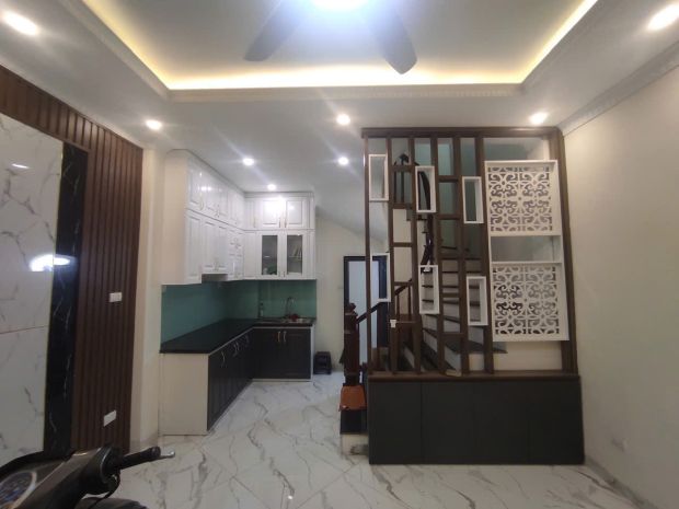 Cho thuê nhà ngõ đê tô hoàng, 30m2, 5 tầng, 3 ngủ, 12.5 6659147
