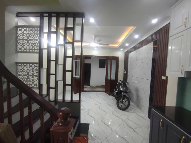Cho thuê nhà ngõ đê tô hoàng, 30m2, 5 tầng, 3 ngủ, 12.5 6659148