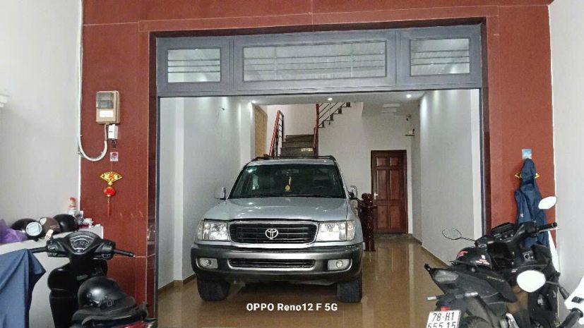 Bán chdv mặt tiền đường số 5, linh trung. 123m2, 4tầng, 9.8 6659615