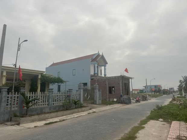 Đất nền quất lâm 2.4 tỷ  100m2 ngay khu chợ đêm, kinh 6659669