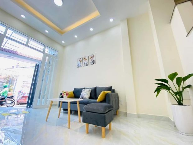 Ngay trung tâm bàu cát. vị trí hxh . 4x10, 2 pn 6660888