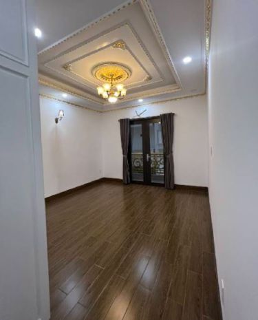 Bình tân -  đẳng cấp là đây- 2mt hẻm xe tải trước sau- ô tô 6660937