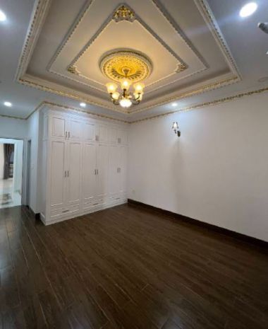 Bình tân -  đẳng cấp là đây- 2mt hẻm xe tải trước sau- ô tô 6660938