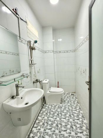 Bán nhà mới xây  80m²   trung tâm tp tân an - 2 tỷ 3 - shr 6660957
