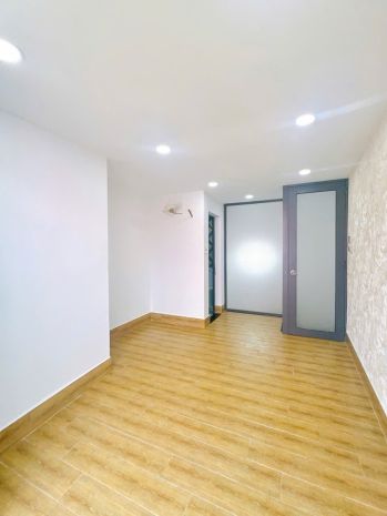 Mặt tiền lê cảnh tuân 3 tầng btct nở hậu 3ty54 6661048