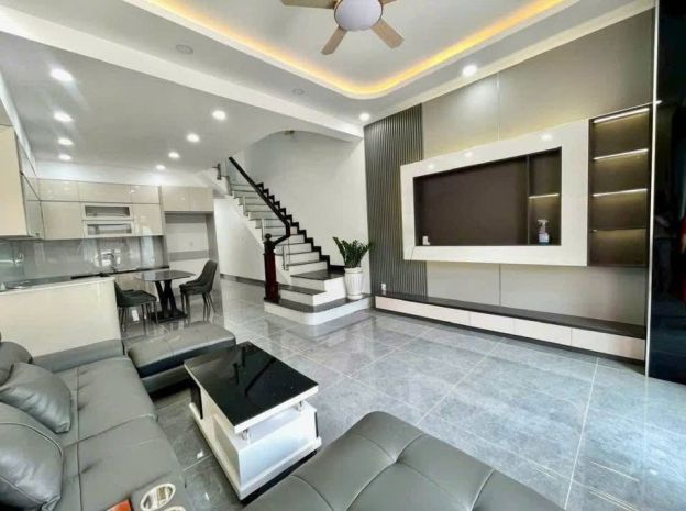Chính chủ bán nhà trung tâm phường 4  tp. tân an 6661927