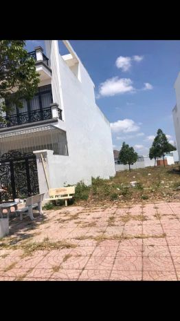 Chính chủ bán đất đẹp gần trung tâm tp. tân an  90m²  giá 6662117