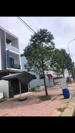 Chính chủ bán đất đẹp gần trung tâm tp. tân an  90m²  giá 6662118