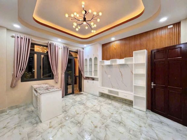 Chính chủ bán nhà phố mặt tiền trung tâm tp tân an  85m² 6662131