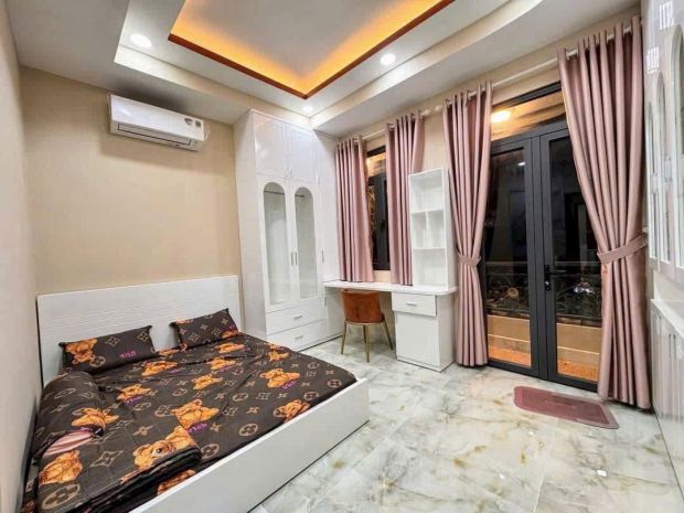 Chính chủ bán nhà phố mặt tiền trung tâm tp tân an  85m² 6662136